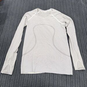 Swiftly Tech Long Sleeve